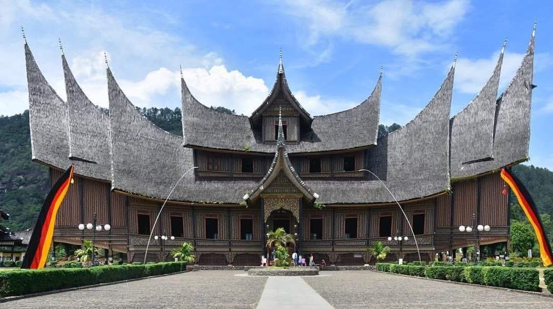 Istano Pagaruyuang